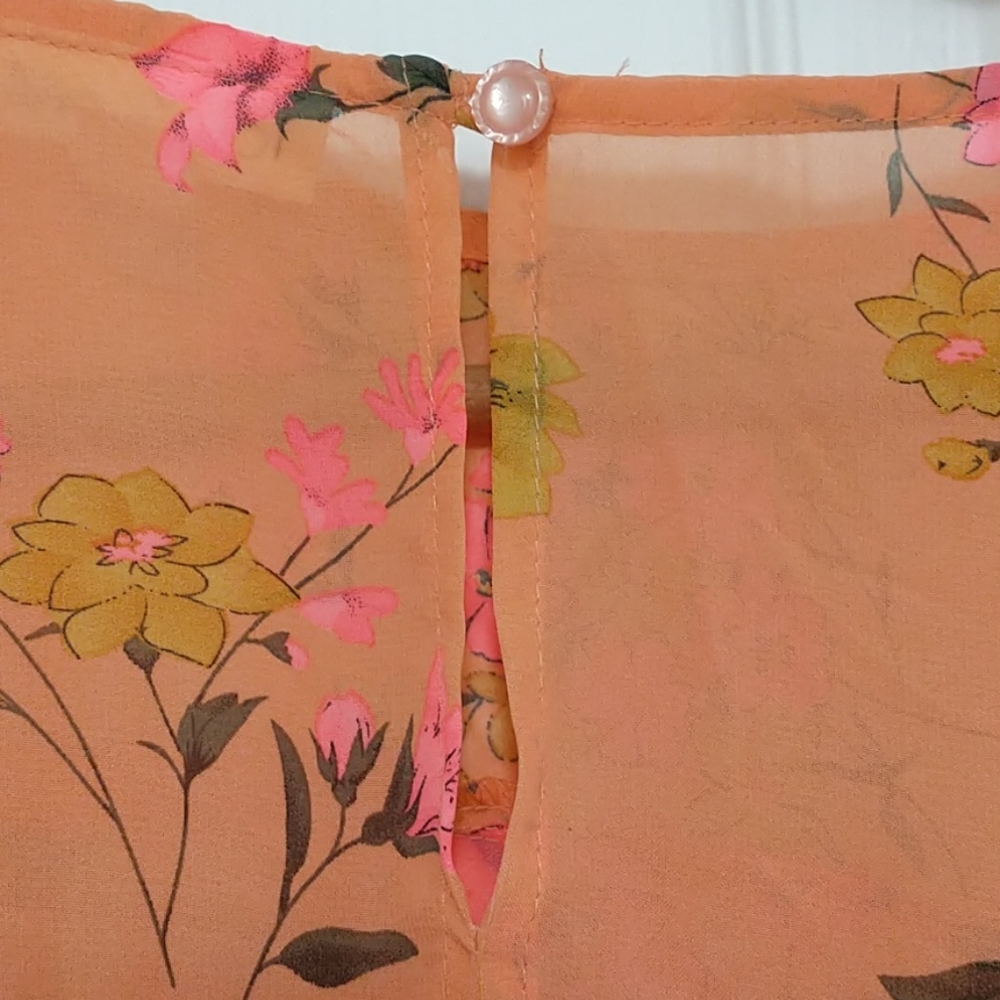 Cousin Earl blouse - Picture 6 of 6